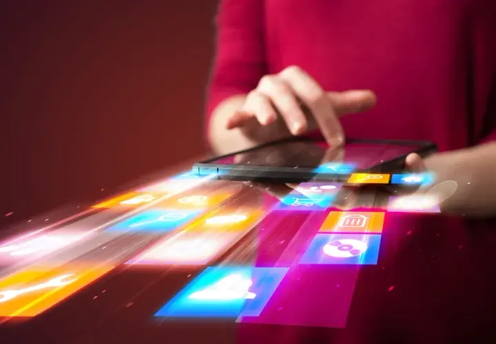 Co to jest internet mobilny? Zalety, wady i różnice w porównaniu z innymi typami internetu