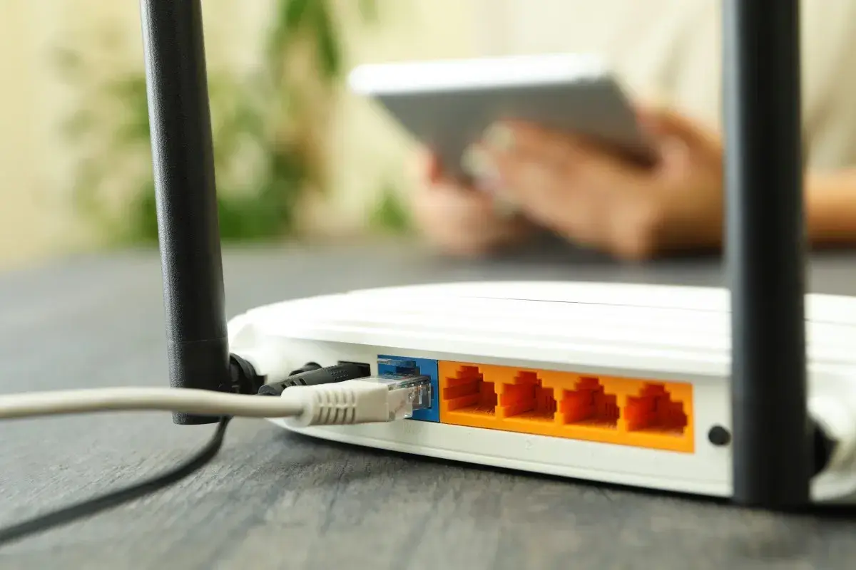Internet radiowy czy mobilny – który wybrać, by uniknąć problemów z połączeniem?